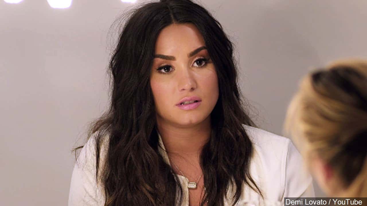 Demi Lovato Returns to Social Media Following Snapchat 