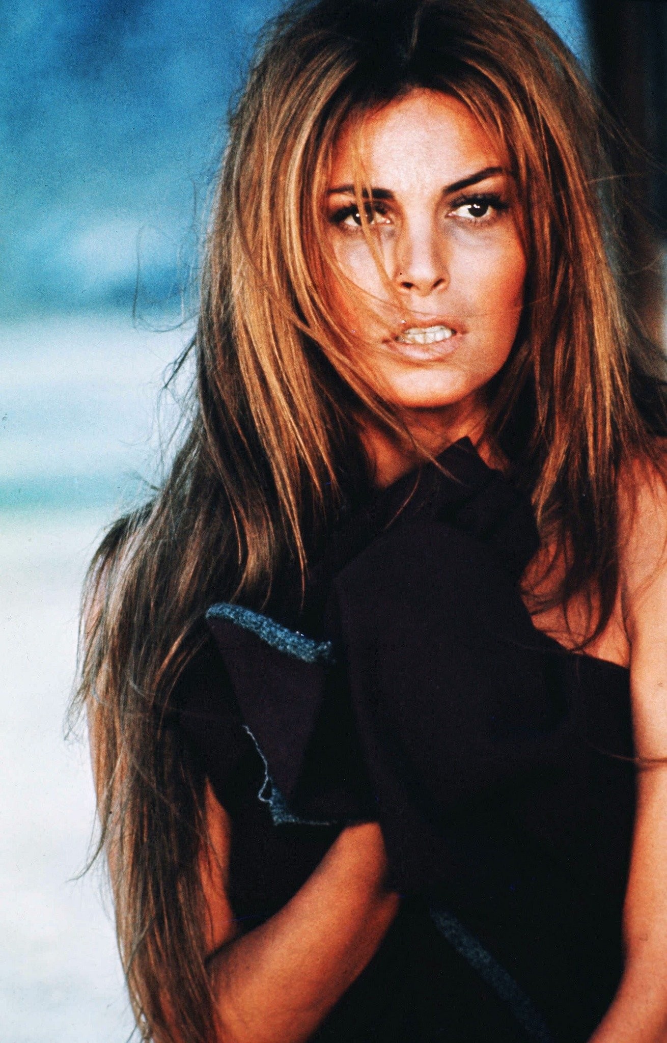 Raquel Welch: Cinematic Goddess and sex symbol is the ...