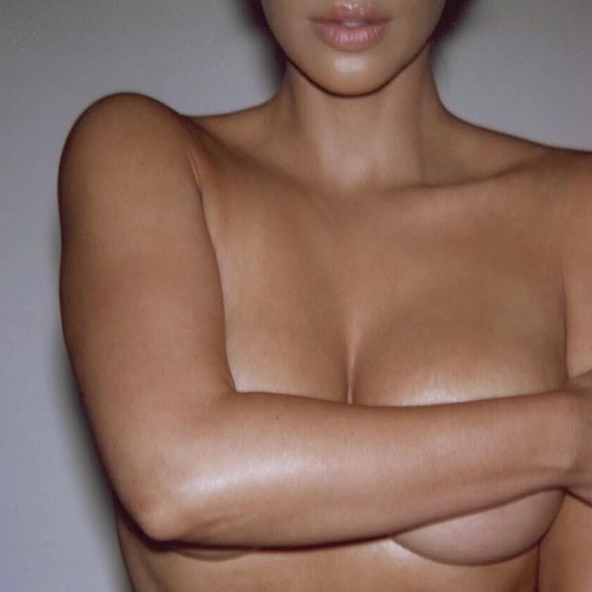 Kim Kardashian Naked Pictures April 2018 | POPSUGAR Celebrity