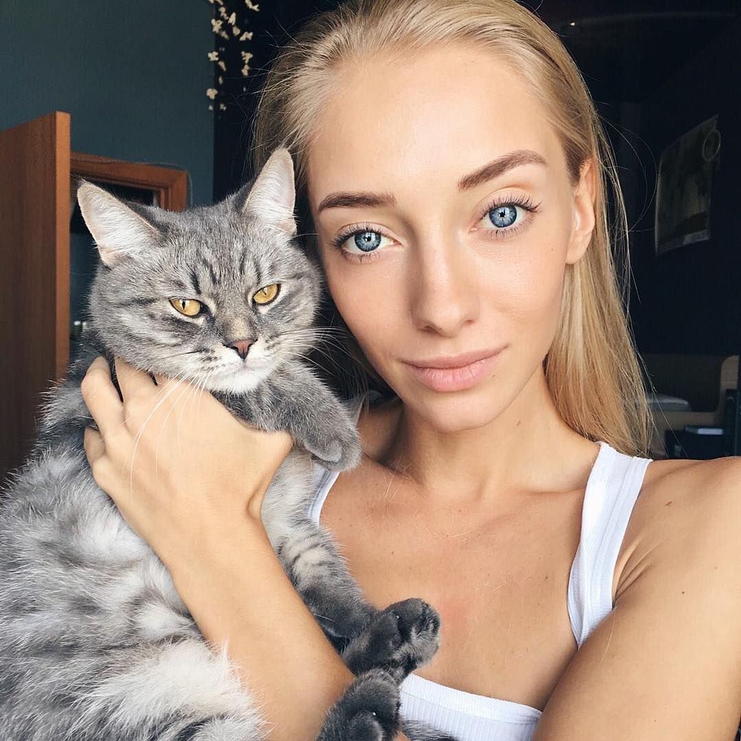 Anna Ioannova | Anna, Instagram posts, Instagram