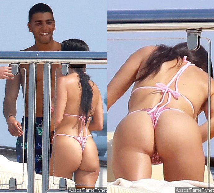 Kourtney Kardashian Bares Butt and Sideboob in Another Yacht ...
