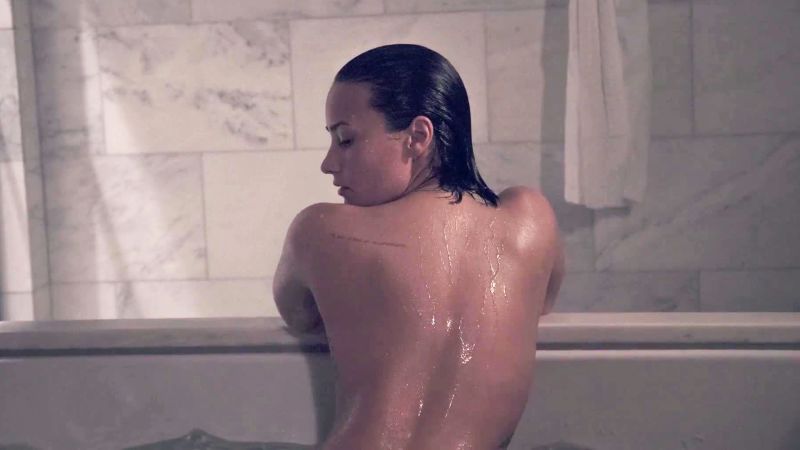 Demi Lovato Explains Her Nude, No-Makeup Photo Shoot