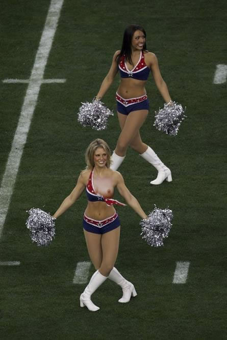 Cheerleader wardrobe malfunction photographed at a football ...