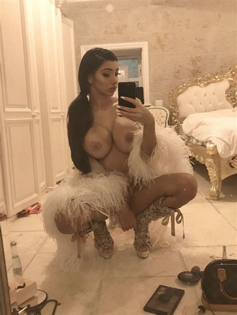 Chloe Khan Naked Photos The Fappening Leaked Nude Celebs | Free ...