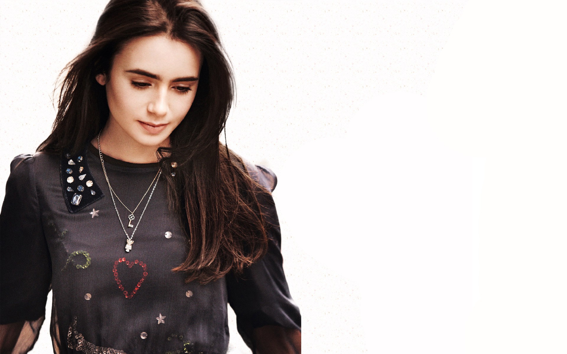Lily Collins Hot #6800770