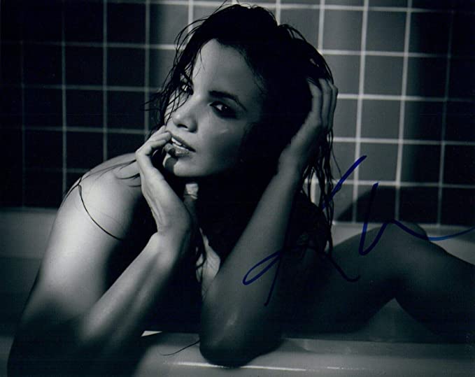 Katrina Law Signed Autographed 8x10 Photo Spartacus Arrow Sexy ...