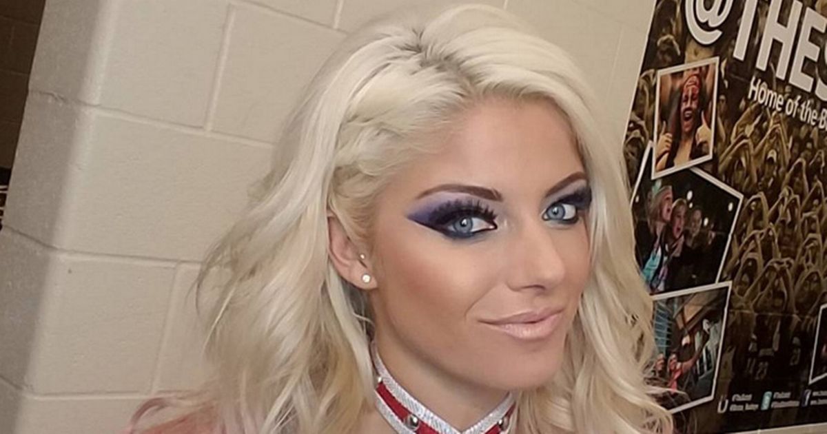 WWE star Alexa Bliss denies naked images leaked online are ...