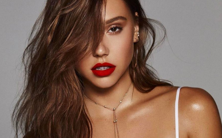 10 Hottest Photos of Alexis Ren That Will Take Your Breath ...