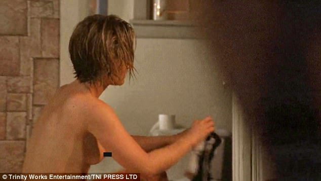 Allison Mack strips off in 2011 crime drama Marilyn | Daily ...