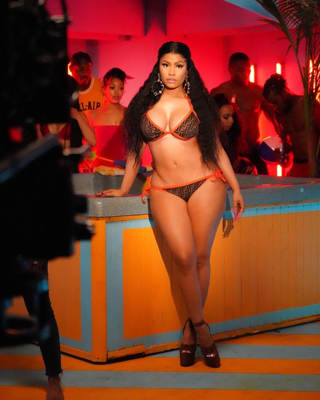 65 Nicki Minaj Hot Pictures Will Give You A Heart Attack