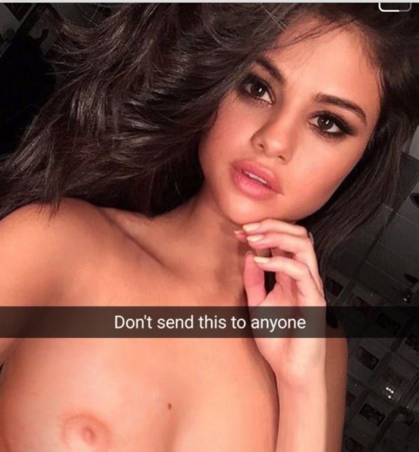 Celebrity! Nude and Famous! Snapchat!