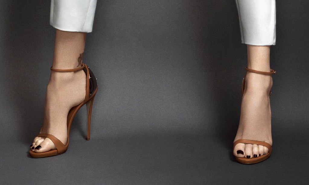 Charlize Theron feet (45) | â™¤I Love Feet & Shoesâ™¤ | Flickr