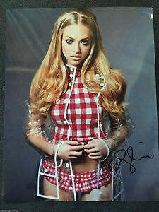 Details about Amanda Seyfried Sexy Autographed Signed 11x14 Photo COA #1
