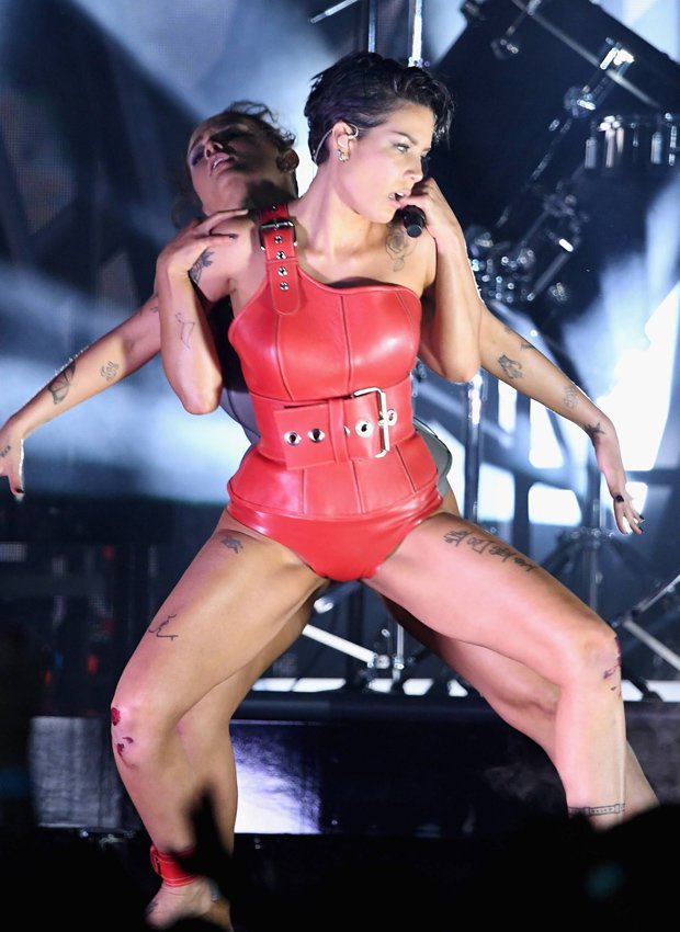 Halsey dons skintight leather leotard for captivating ...