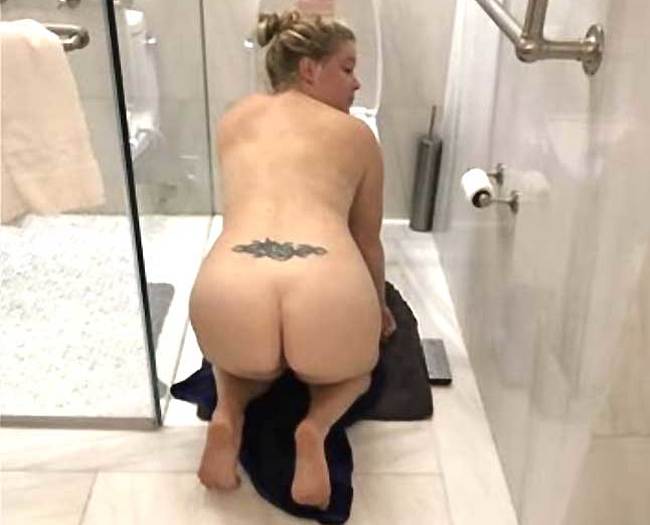 Amy Schumer Nude Leaked Scandal Photos 2020 - PureCelebs.org