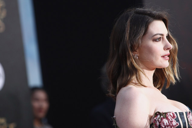 Anne Hathaway's Huge Boobs Have Made Her Empowered To Talk ...