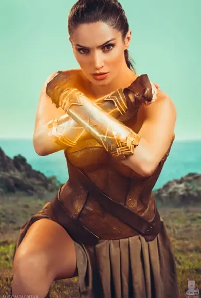 The most phenomenal female cosplayers on the planet • GEEKSPIN