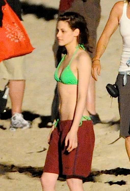 Kristen Stewart bikini - Kristen Stewart Photo (38953860 ...