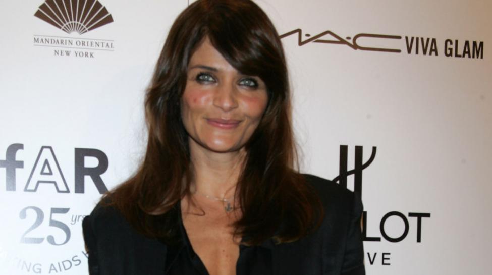 Helena Christensen poses for nude photos in her apartment ...