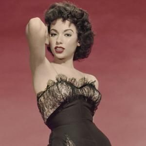 Rita Moreno tells all about her 'near-fatal' affair with ...