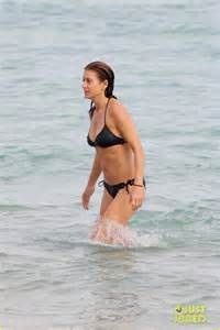 Cobie Smulders Bikini - Bing Images | Cobie smulders ...