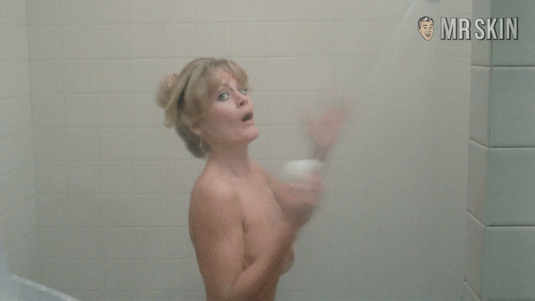 Watch Beverly Dangelo Bathe In The Nude