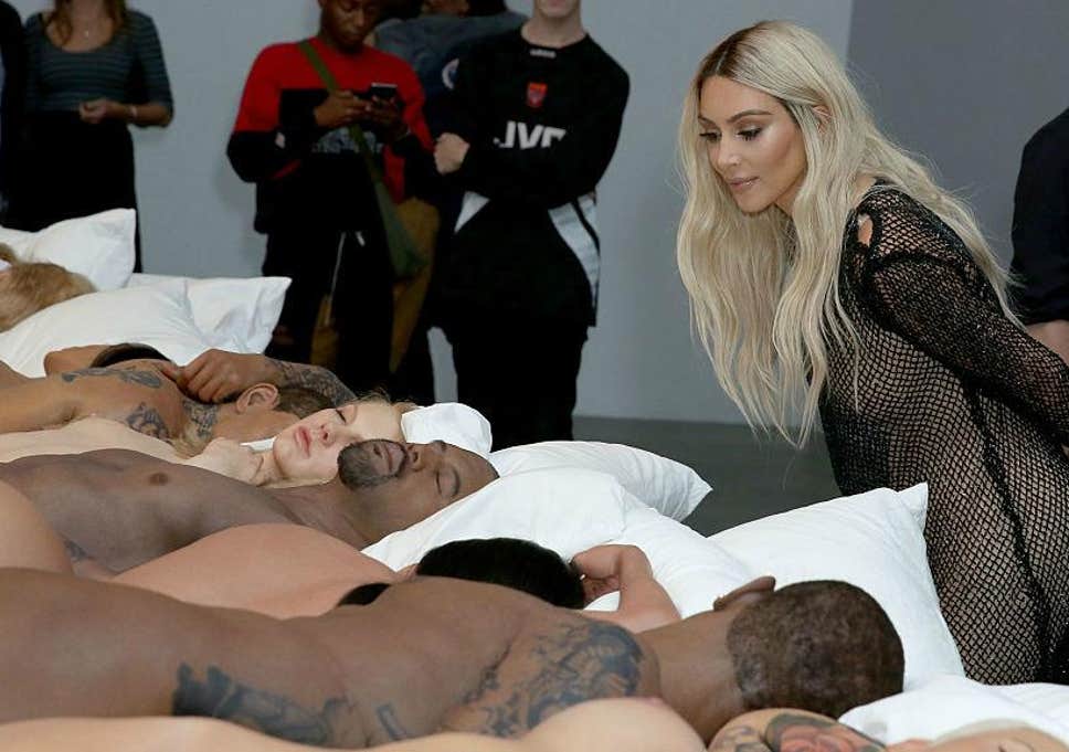 Kanye's 'Famous' sculpture ft. naked 'Taylor Swift' selling ...