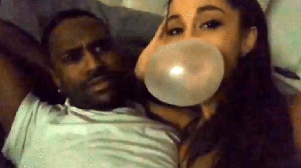 Ariana Grande nude ( leaked pics, sex tape and sex story ...