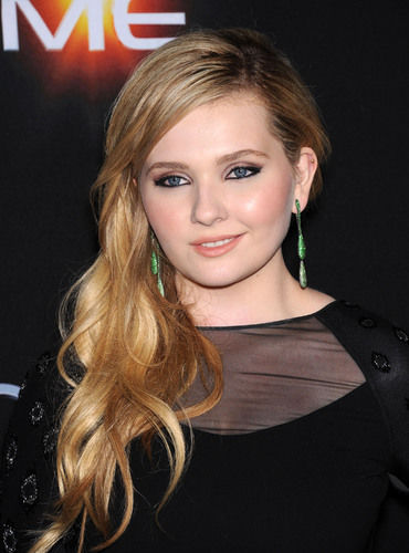 Abigail Breslin Will Regret Her Topless Photos | CafeMom