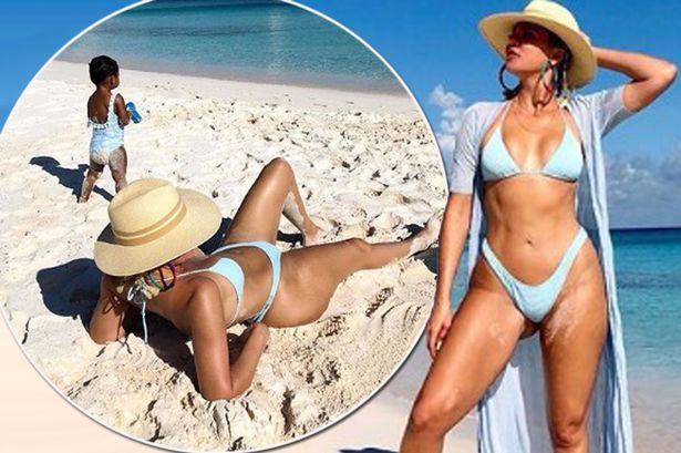 Khloe Kardashian shows off incredible bikini body after ...
