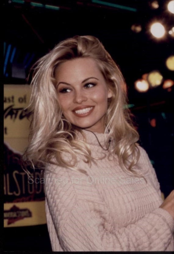 Baywatch Young Pamela Anderson in Sweater 4x6 Photo
