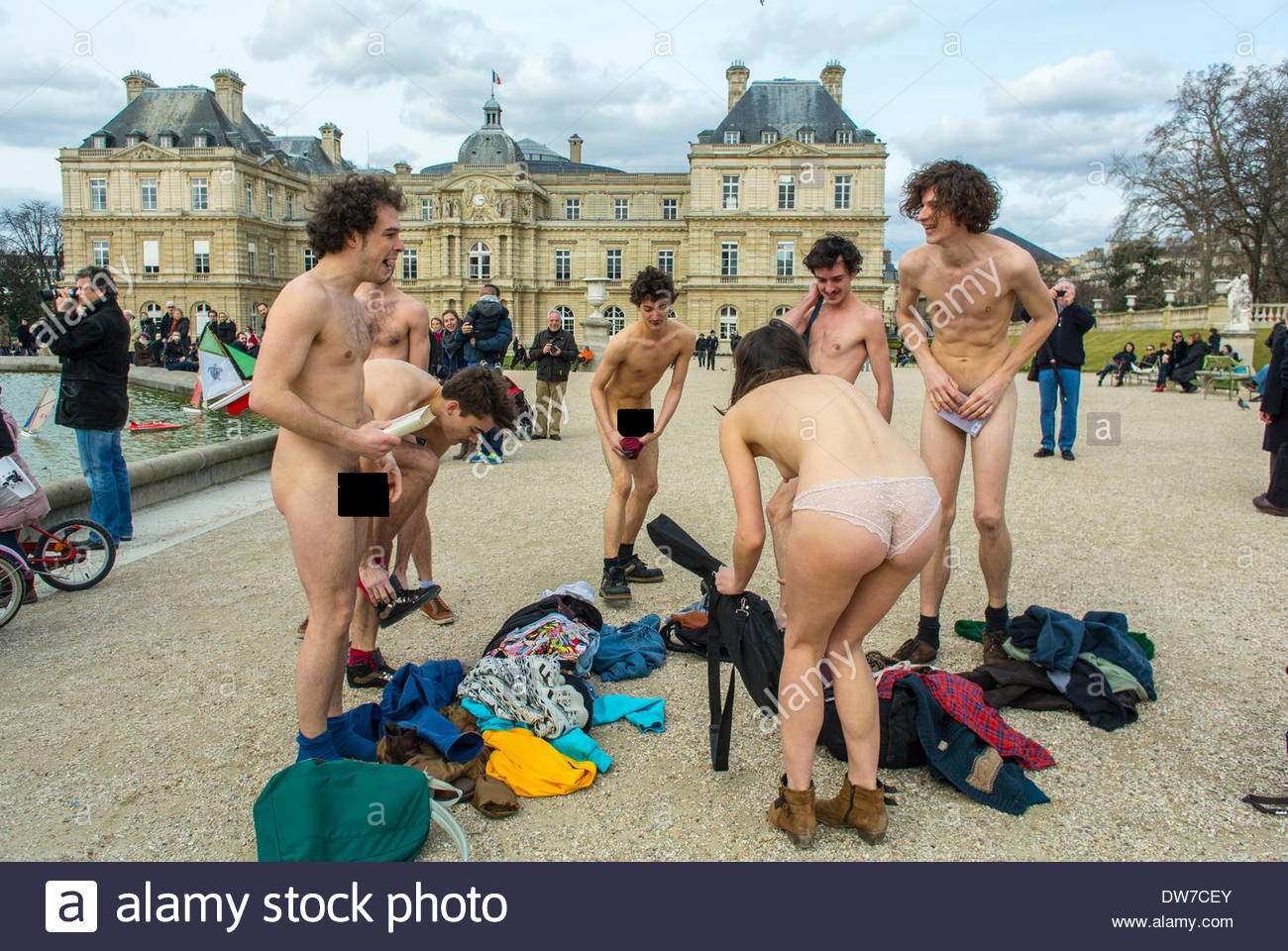 Paris, France., French LGBT Group Demonstration in the Nude ...
