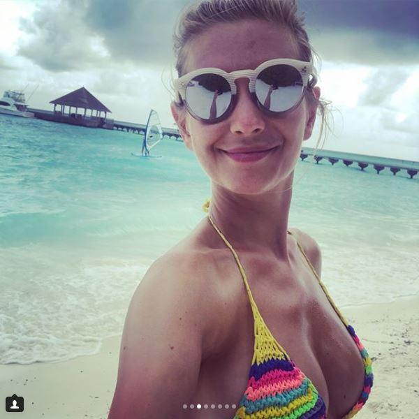 Inside Countdown star Rachel Riley's holiday as she poses in ...