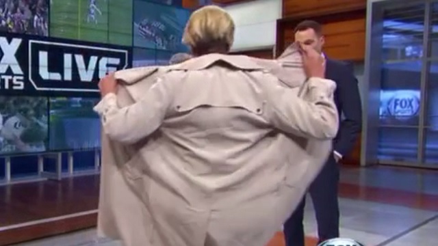 Fox Sports 1's Charissa Thompson Flashed Her Coworkers on ...