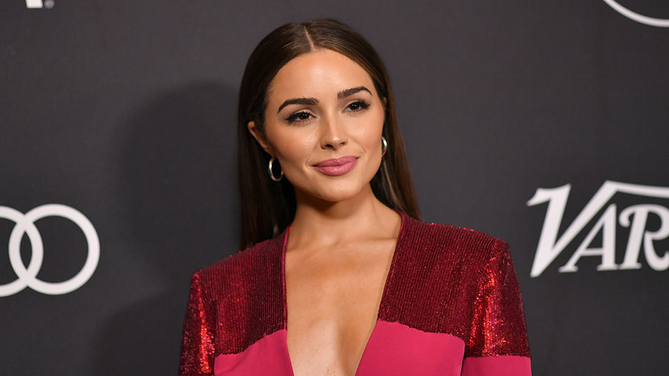 Olivia Culpo Reacts To Married Men In Her DMs | StyleCaster