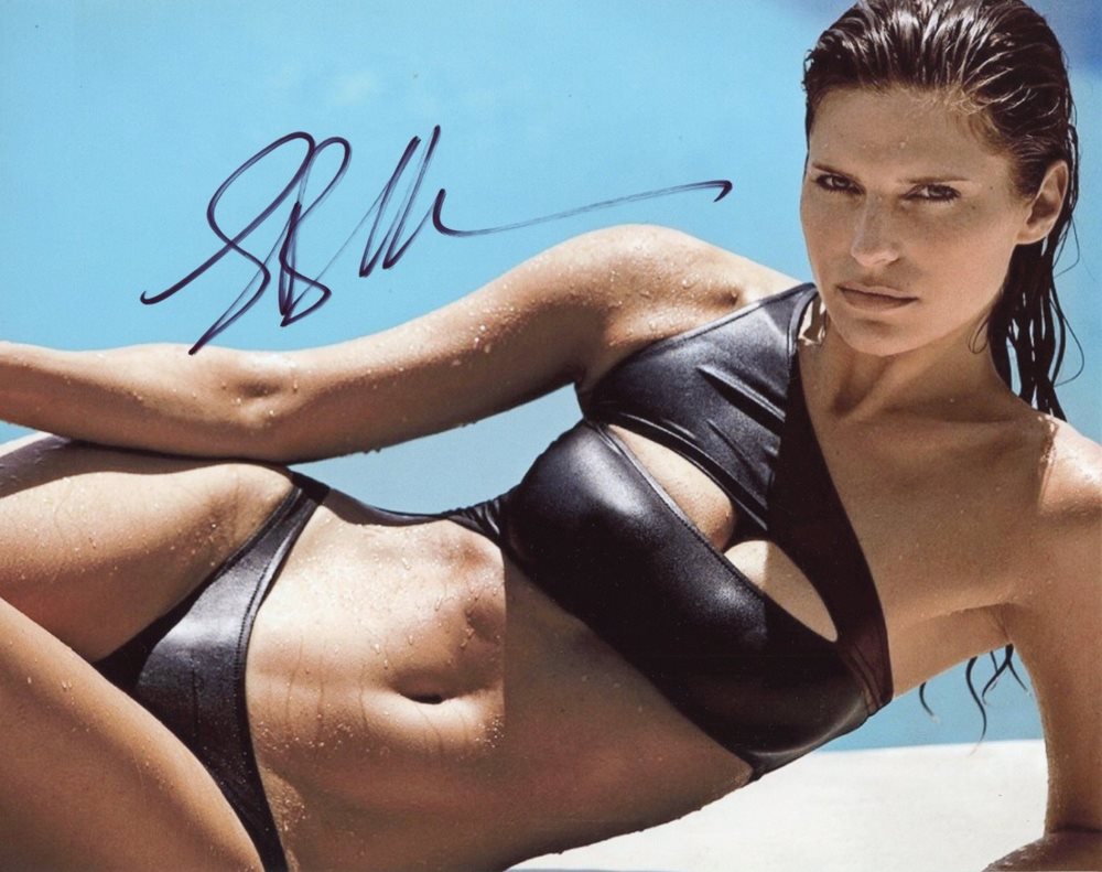 LAKE BELL Authentic Hand-Signed SEXY.
