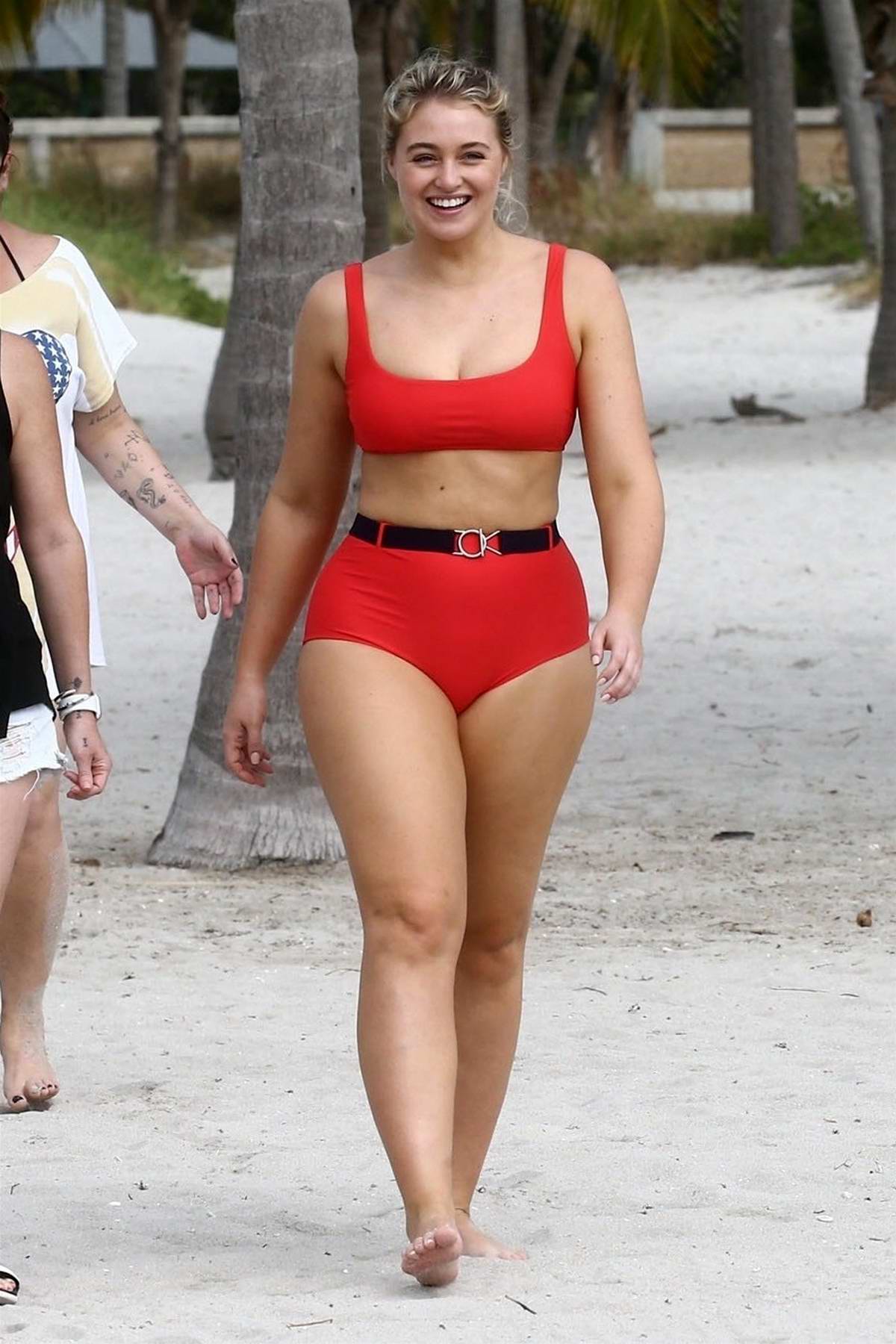 Iskra Lawrence spotted in a red bikini during a beach photoshoot ...