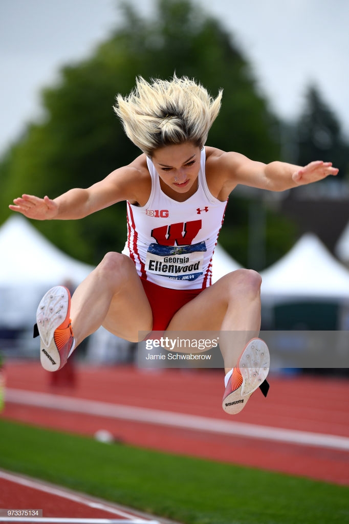 Georgia Ellenwood of the Wisconsin Badgers competes in the ...