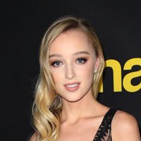 Phoebe Dynevor Nude, Fappening, Sexy Photos, Uncensored - FappeningBook