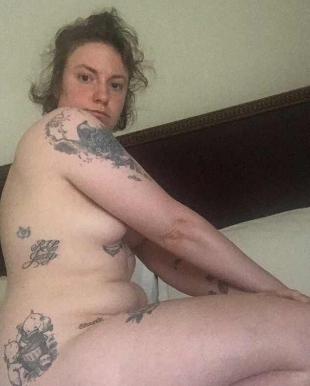 Lena Dunham Posts Naked Selfie on 9-Month Hysterectomy ...