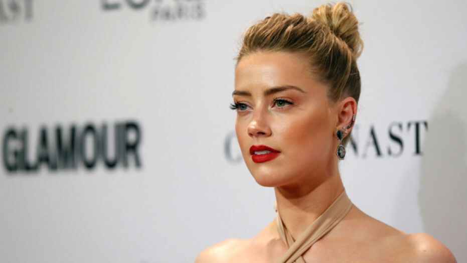 Amber Heard bashes Instagram no-nipple policy using Aquaman ...