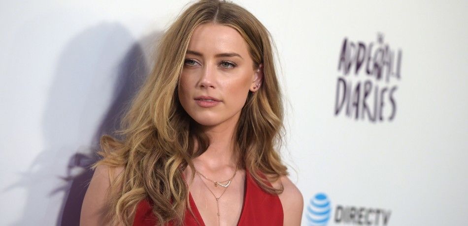 Amber Heard Sparks Concern As 'Thirsty' Instagram Pic Shows ...