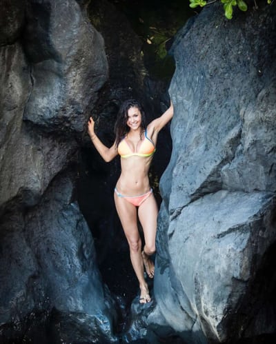 Nina Dobrev, Julianne Hough Post Naked Butt Photo, Instagram Rejoices - The  Hollywood Gossip