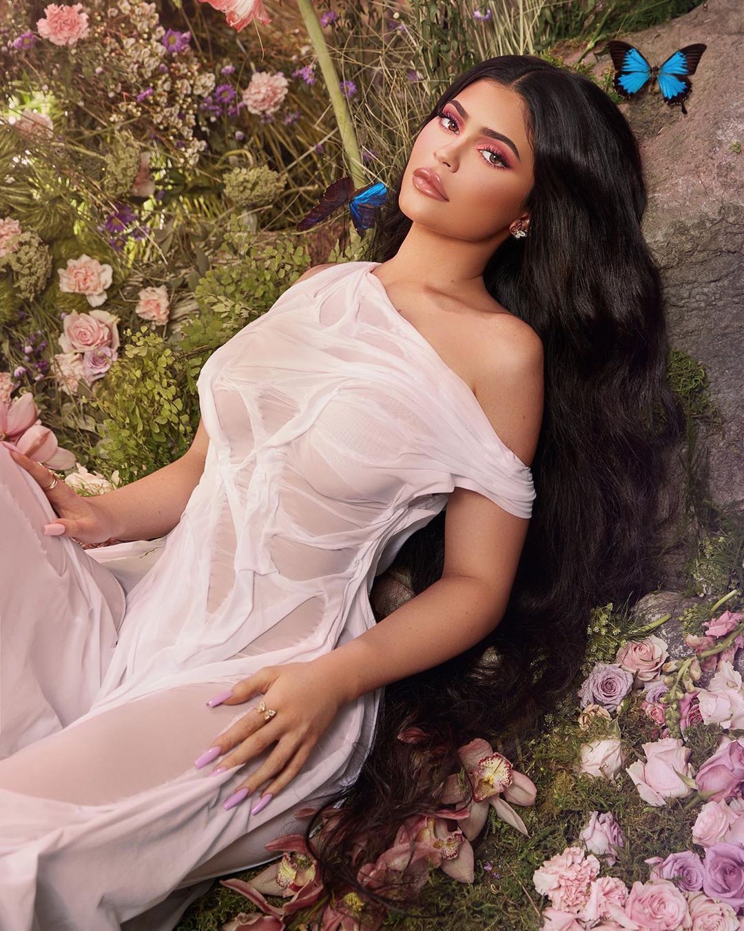 Kylie Jenner White See Through Braless Off Shoulder Dress Autumn Winter  2020 | SASSY DAILY Fashion News