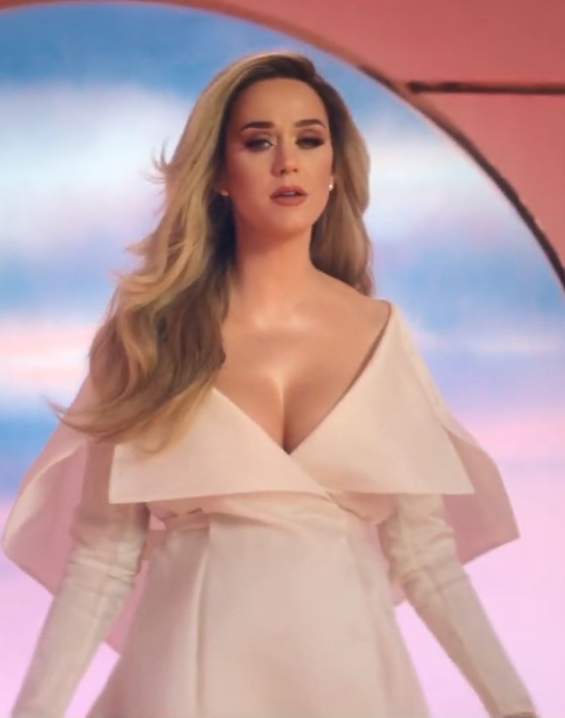 Katy Perry pregnancy boobs | IGN Boards