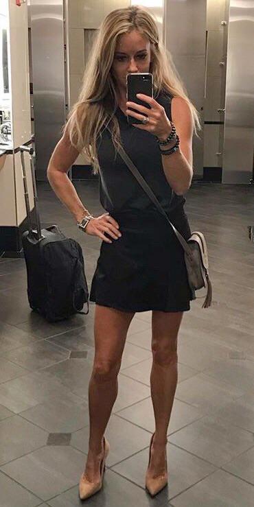 Nicole Curtis: sexy and savvy in one sweet package.